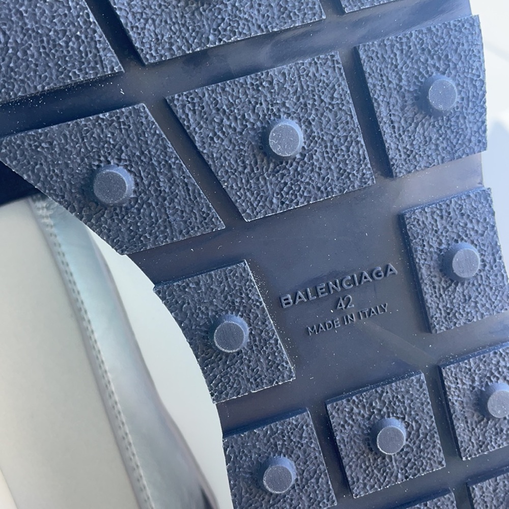 Balenciaga Black/Silver Race Runner Sneaker - Picture 12 of 16